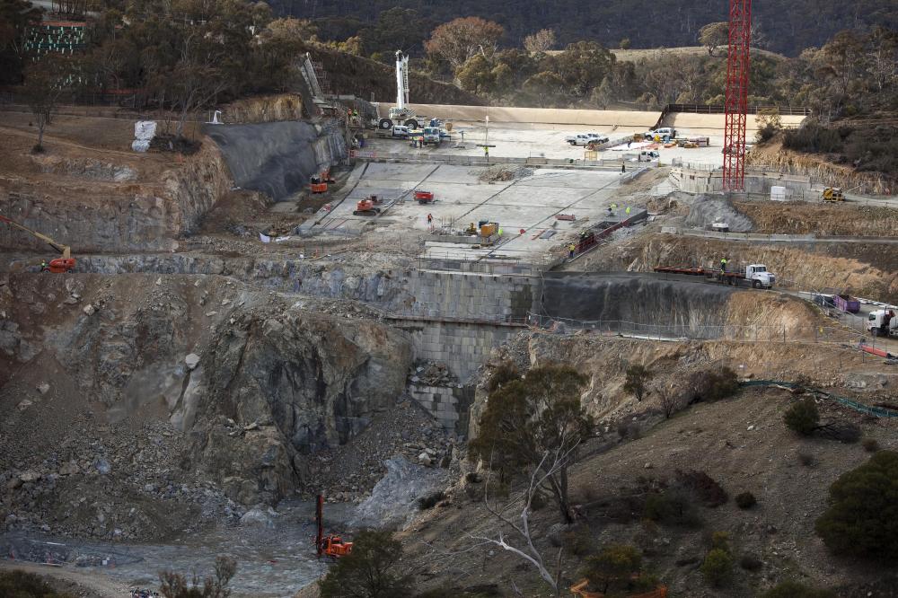 Googong Dam spillway works 09-10