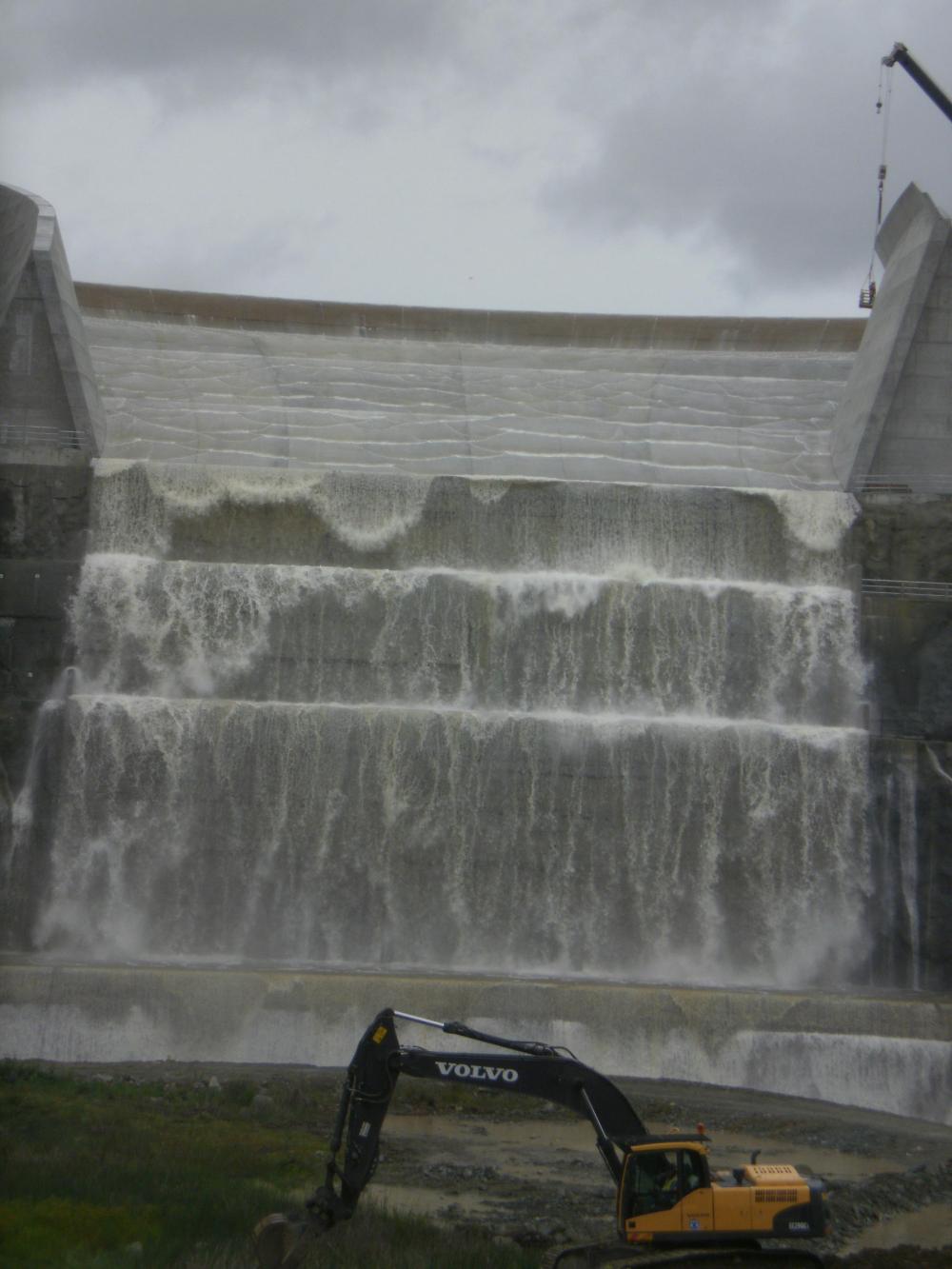 Googong Dam Spillway Dec 2010